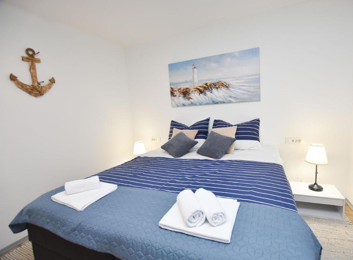 Apartment Palcic พรีมอชเตน ภายนอก รูปภาพ